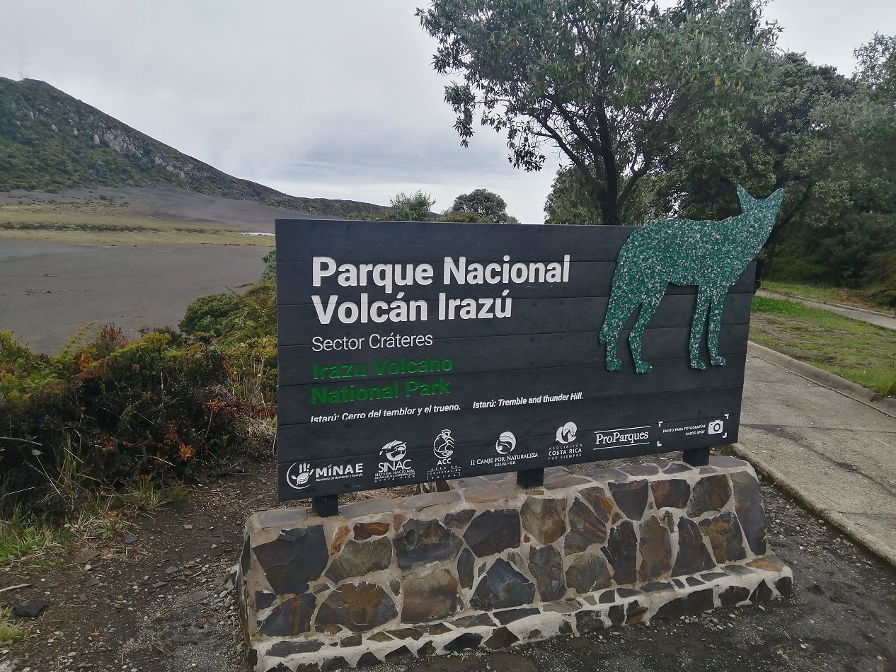 Volcano irazu tour